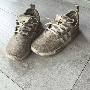 Adidas NMD toddler 9